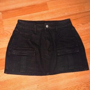 SHEIN Black Cargo Mini Skirt